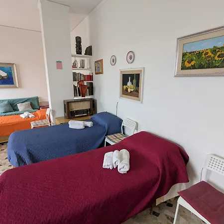 Maqueda Alloggio in famiglia *